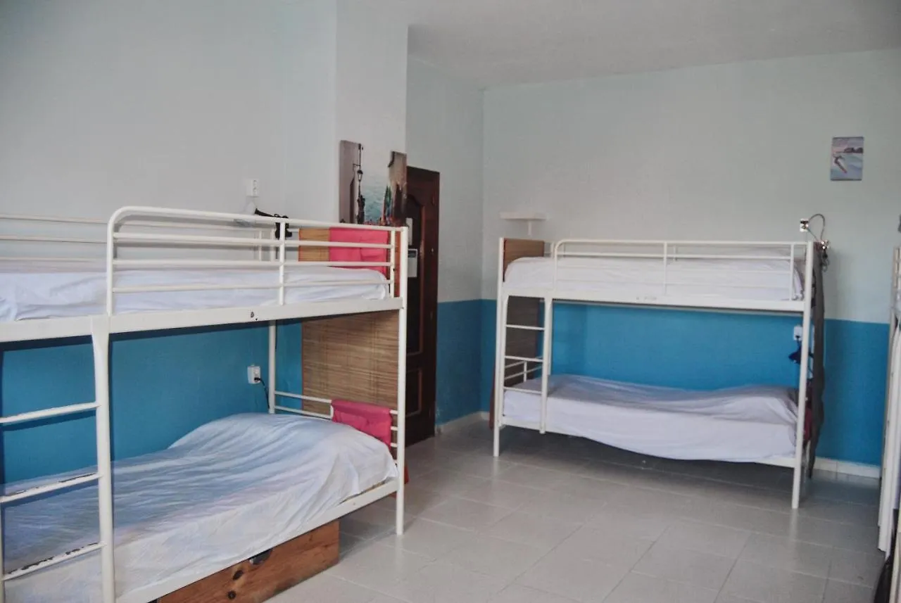 Malaga Beach And Center Backpackers Hostel